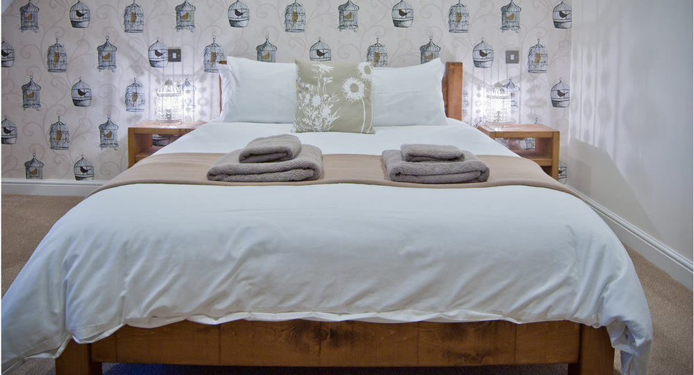 The White Hart Inn Алфретън Екстериор снимка
